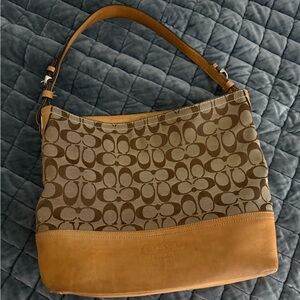 Vintage coach Shoulder Bag